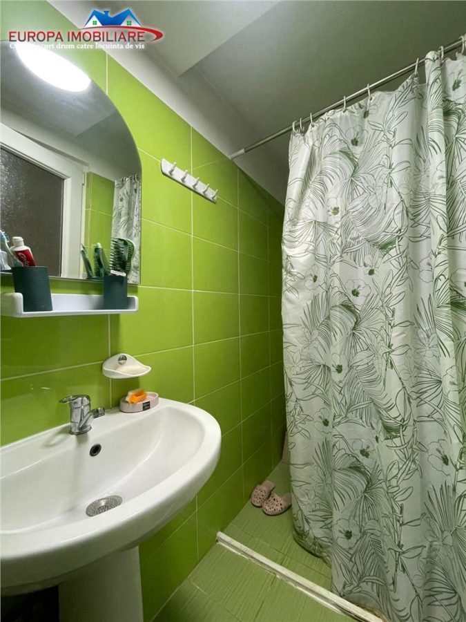 Casa  de vanzare zona E3 -Tulcea - foto 10