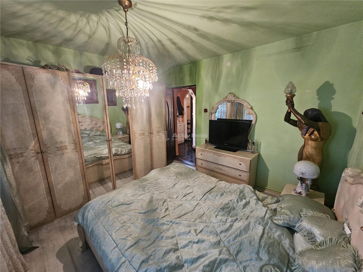 Resita, 3 Cam. Dec., Micro 4 - foto 16