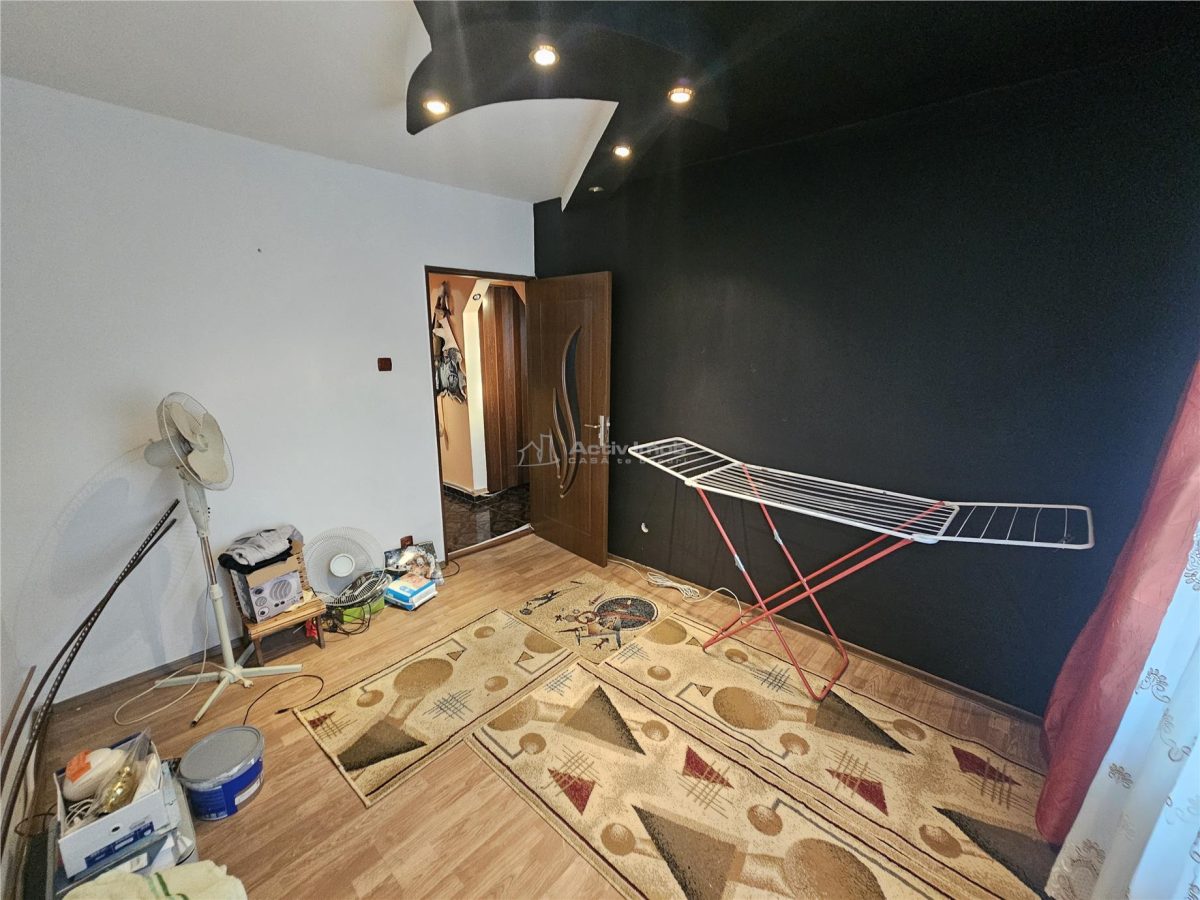 Resita, 3 Cam. Dec., Micro 4 - foto 17