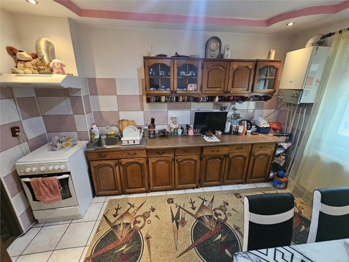 Resita, 3 Cam. Dec., Micro 4 - foto 18