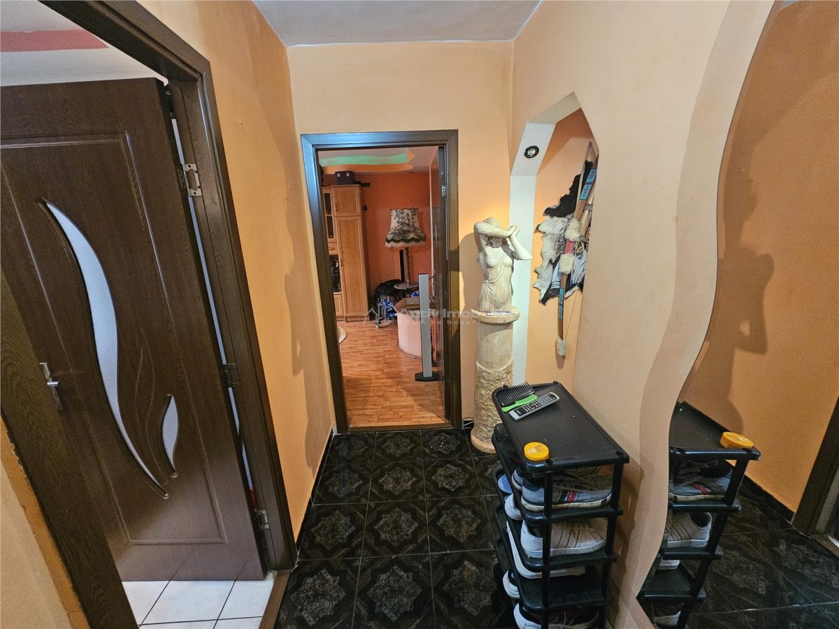 Resita, 3 Cam. Dec., Micro 4 - foto 21