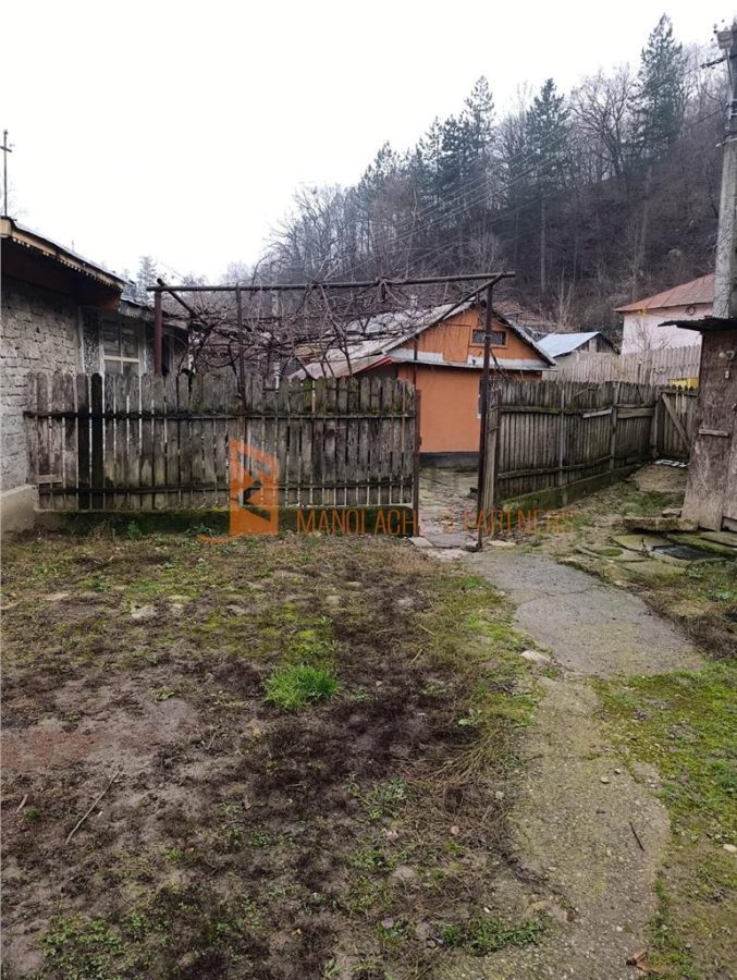 Casa tip parter zona Sarata Monteoru - foto 4