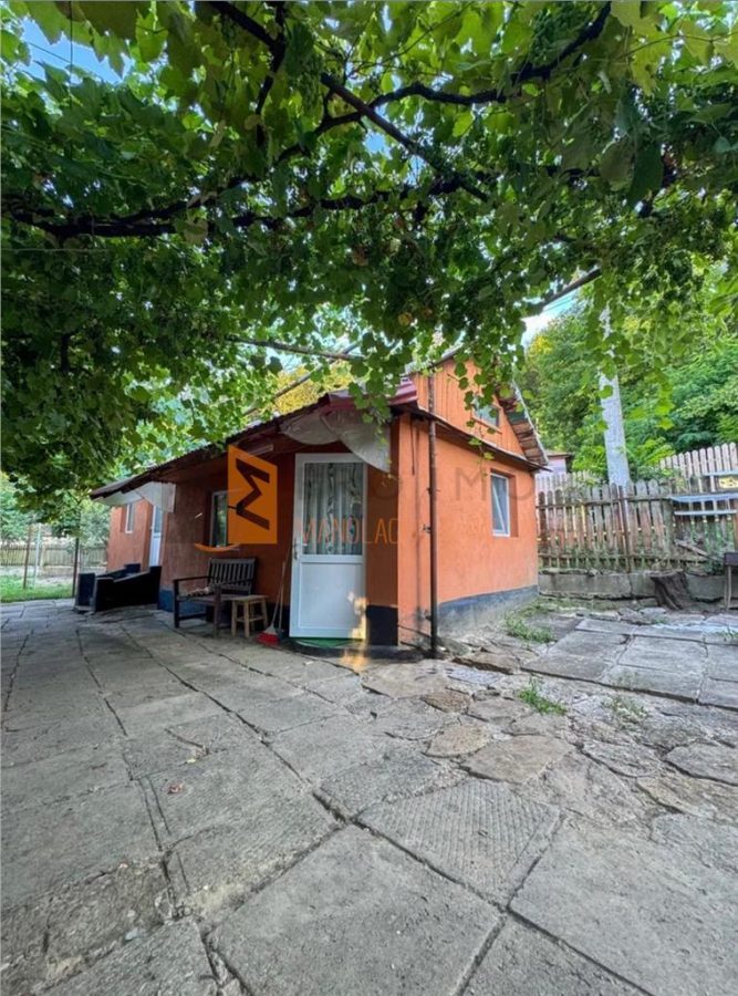 Casa tip parter zona Sarata Monteoru - foto 7