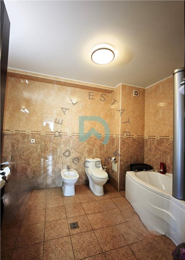 Apartament 4 camere, Brasovul Vechi - foto 14