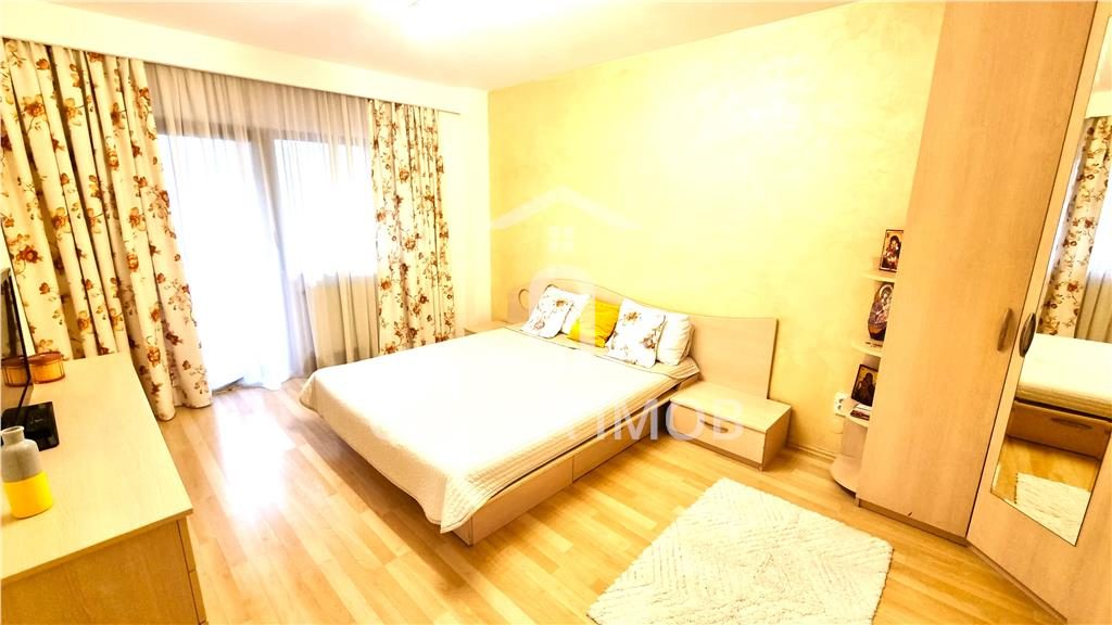 CromaImob - Inchiriere apartament 3 camere, zona Malu Rosu - foto 7