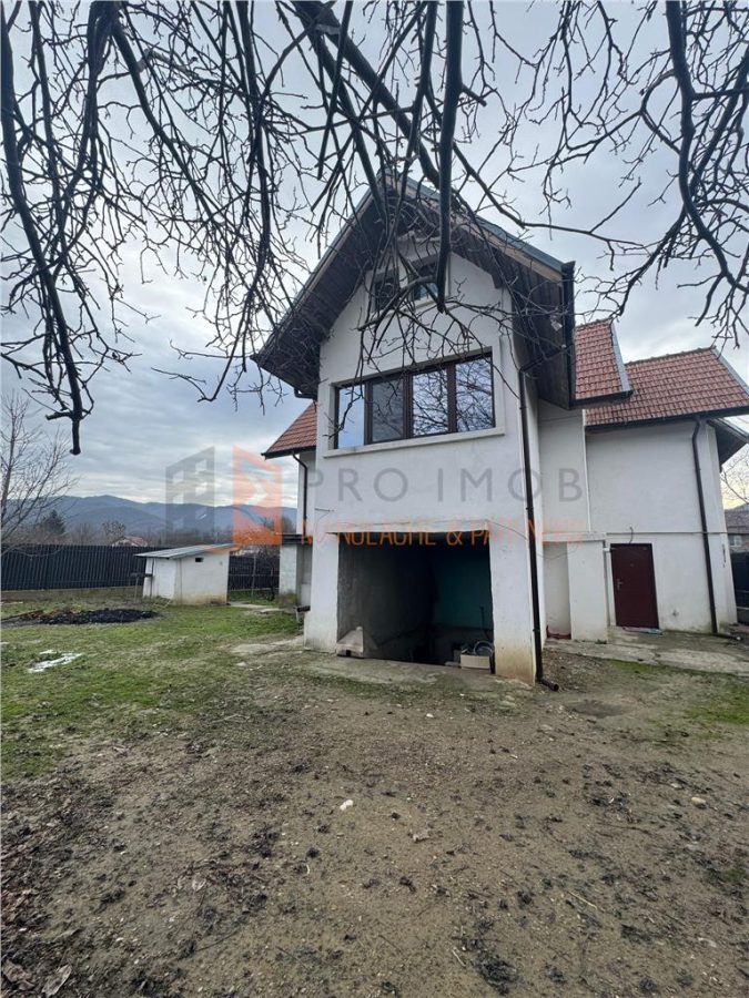 Casa tip P+1E+M zona Unguriu - foto 2