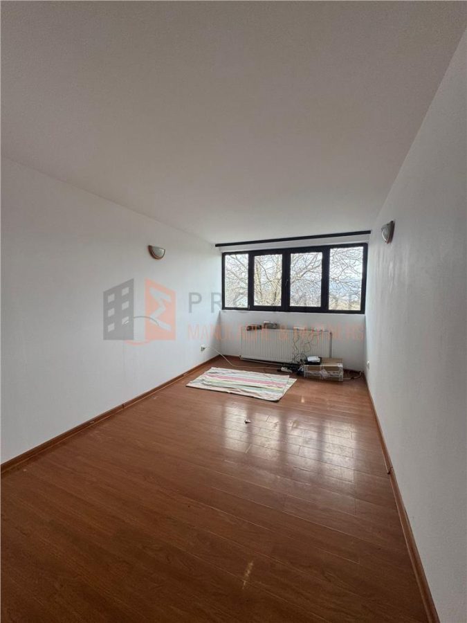 Casa tip P+1E+M zona Unguriu - foto 9