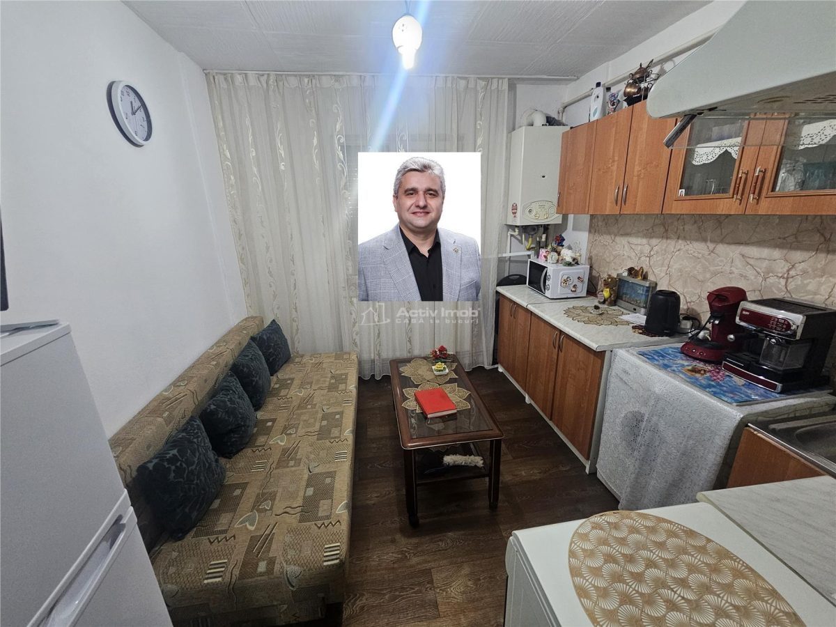 Resita, Garsoniera Mobilata+Utilata, Parter, Calea Caransebesului - 