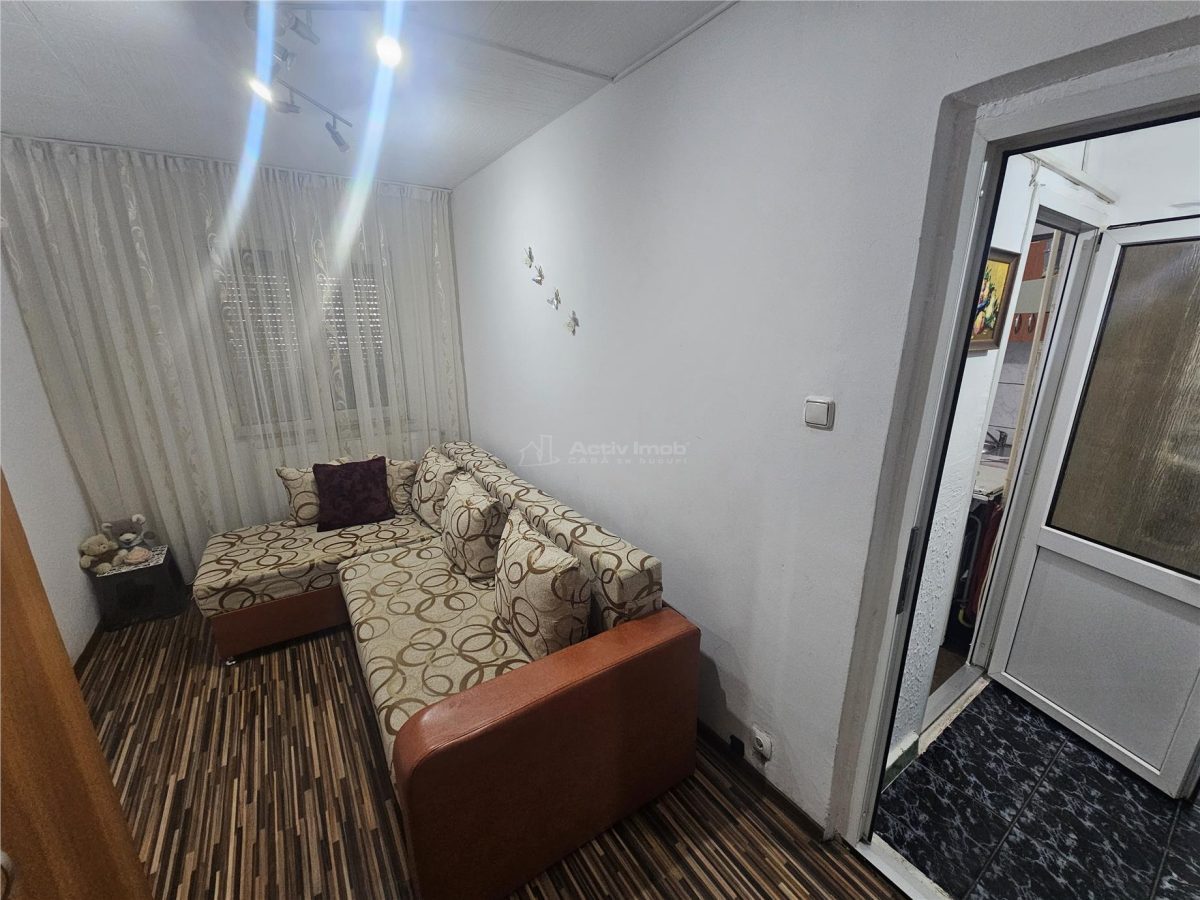 Resita, Garsoniera Mobilata+Utilata, Parter, Calea Caransebesului - foto 15