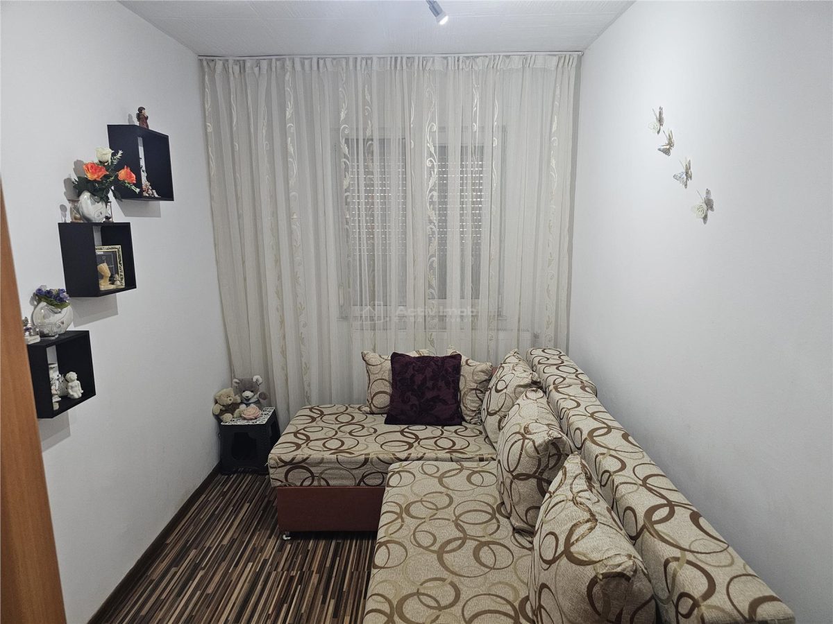 Resita, Garsoniera Mobilata+Utilata, Parter, Calea Caransebesului - foto 17