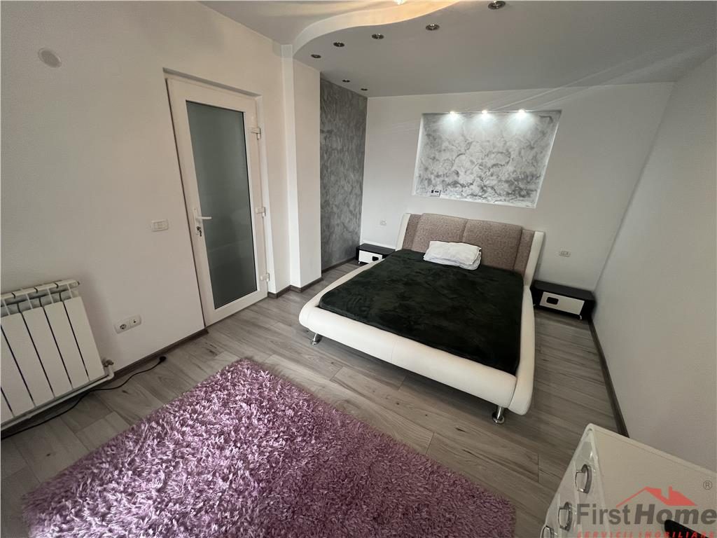Apartament 2 camere, etaj 8, lift nou, zona Piata Unirii- scoala 9 - 