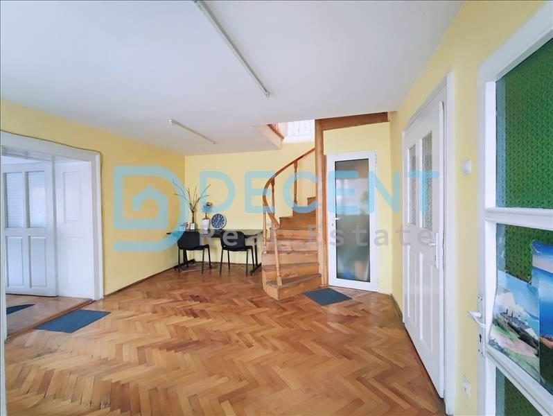 Apartament  in casa 5 camere, Brasov - foto 3
