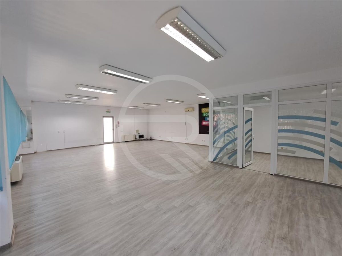 Spatiu pentru birouri, 139 mp utili, situat in zona Semicentrala! - foto 2