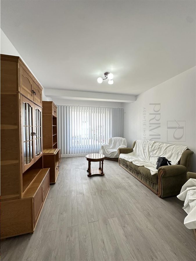 GIROC - 2 Camere - 2 Locuri de parcare - Decomandat - Zona buna - foto 2