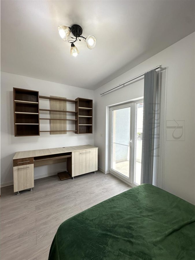 GIROC - 2 Camere - 2 Locuri de parcare - Decomandat - Zona buna - foto 4