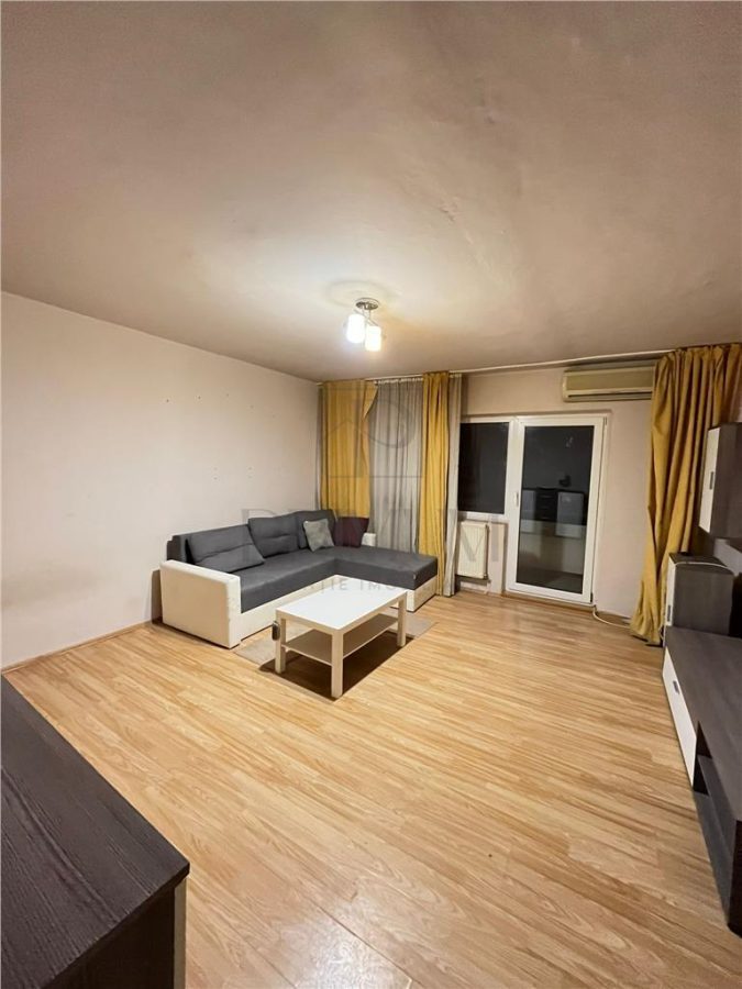 Bucovina - 2 Camere - 2 Balcoane - Etaj 1 - Spatios - 