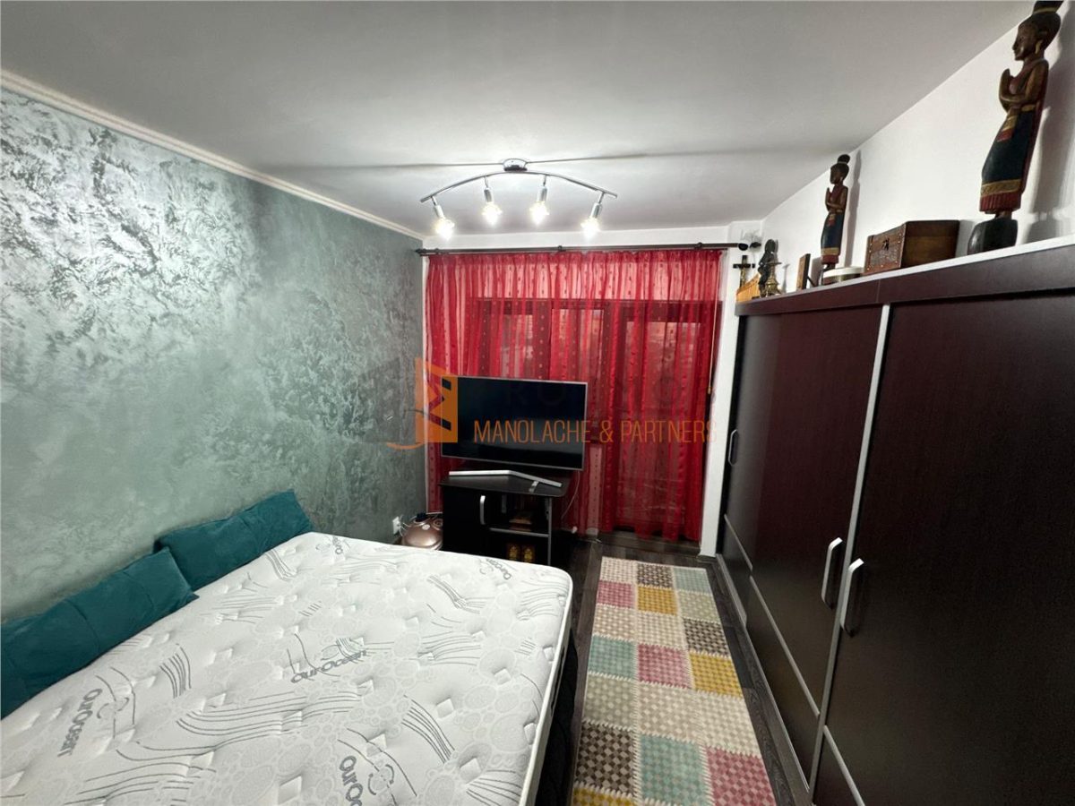 Apartament 3 camere cf 1 decomandat zona Ultracentral - foto 3