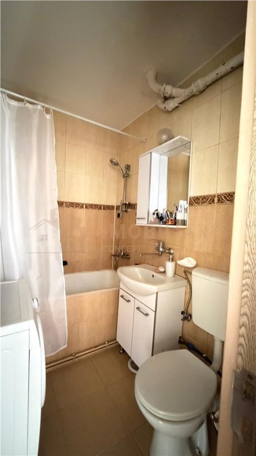 Apartament 3 camere, etaj intermediar, Cartierul Sasar - foto 8