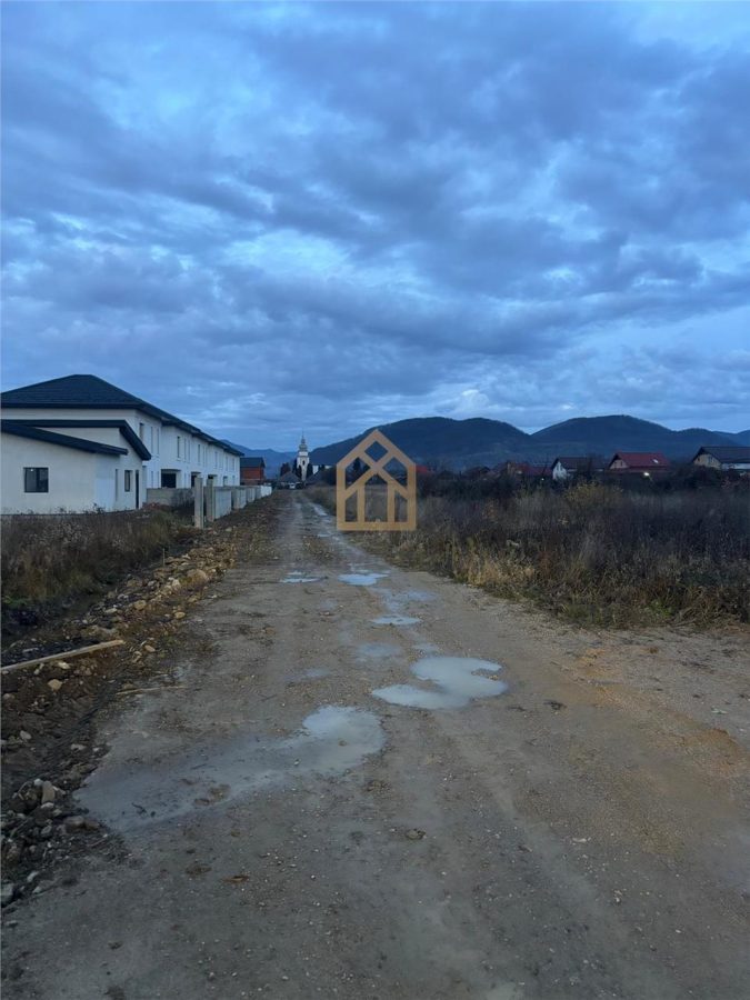 Teren de vânzare parcele 500 mp cu proiect de casa P+1 aprobat - foto 2