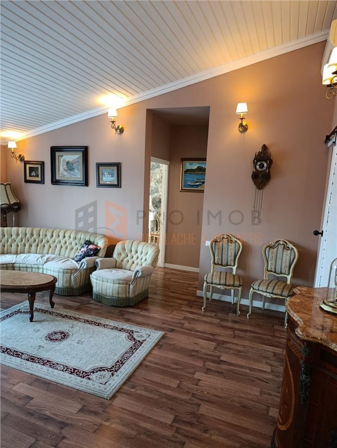 Apartament 3 camere cf 1 decomandat zona Micro 5 - foto 2