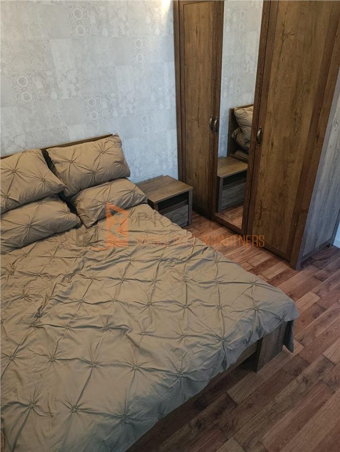 Apartament 3 camere cf 1 decomandat zona Micro 5 - foto 7