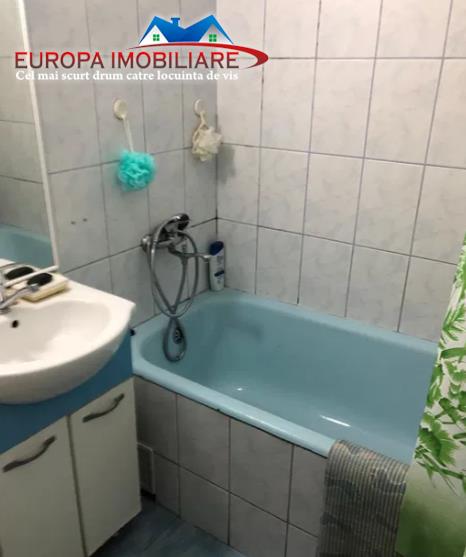 Apartament 3 camere de vanzare zona centrala Tulcea - foto 5
