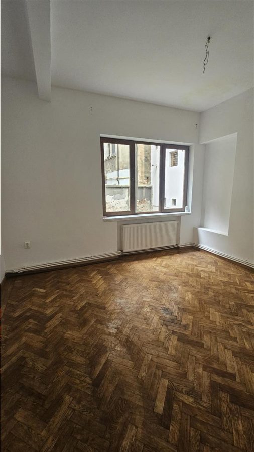 Calea Plevnei,apartament 3 camere, centrala termica - foto 2