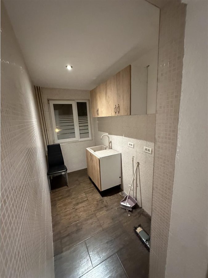 3 camere etaj 1 langa Mall - foto 10