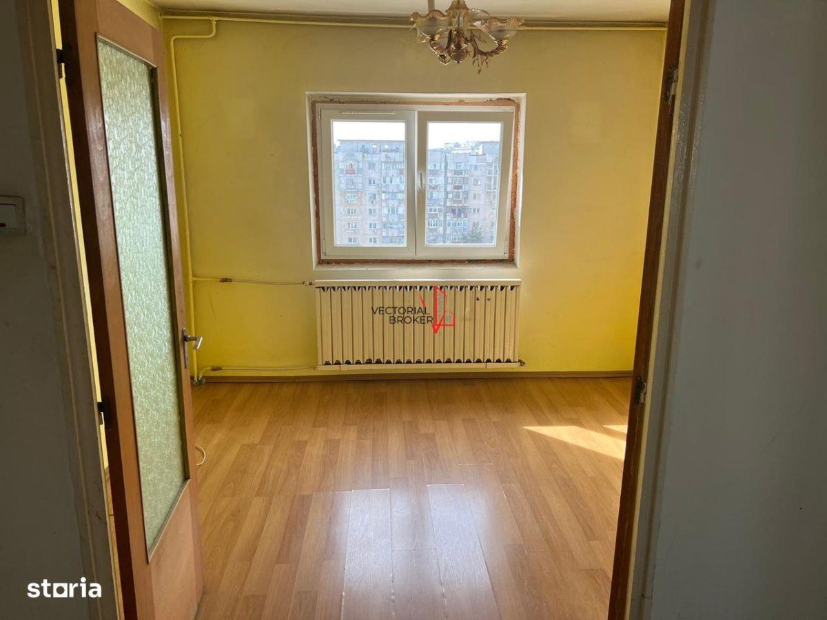 Decomandat bloc 1991, reabilitat  Doamna Ghica - Pancota - foto 2