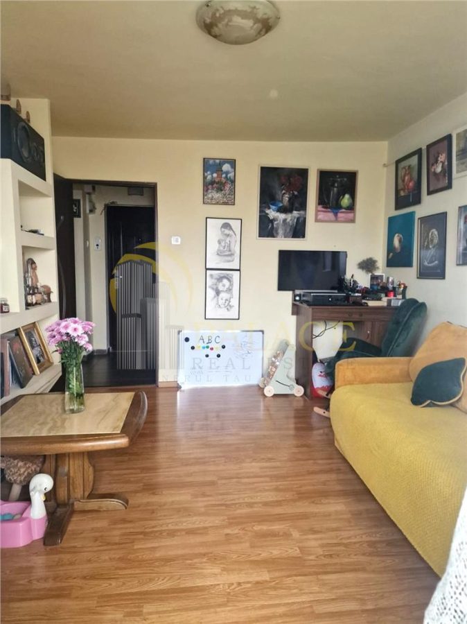 Apartament cochet 2 camere | De vanzare| Ploiesti Vest - foto 2