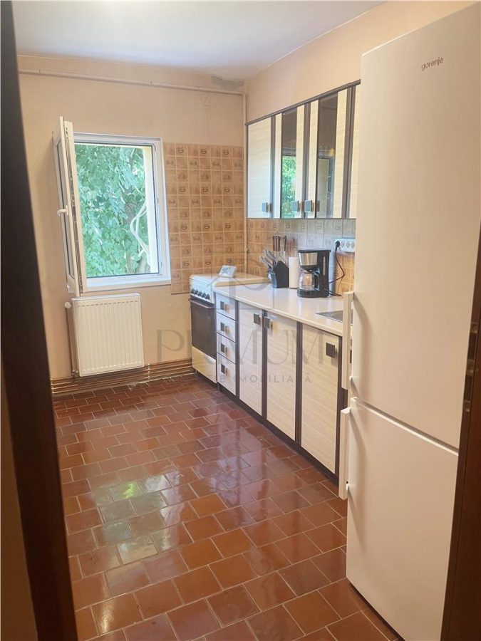 DAMBOVITA - 3 CAM - CENTRALA PROPRIE - RENOVAT - 2 BAI - ZONA LINISTITA - foto 5