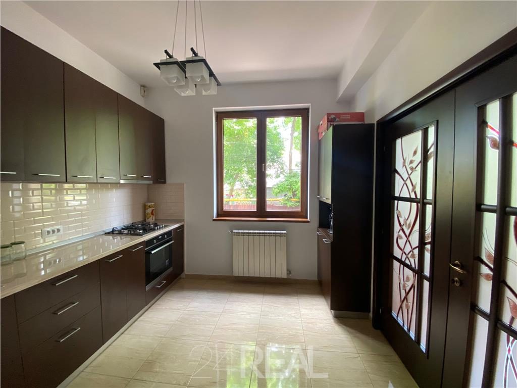 Vila de inchiriat langa metrou Aurel Vlaicu - pretabila birou - foto 14