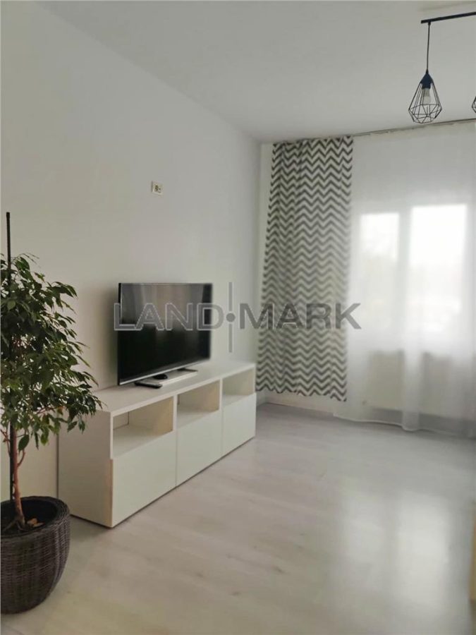 APARTAMENT - foto 4