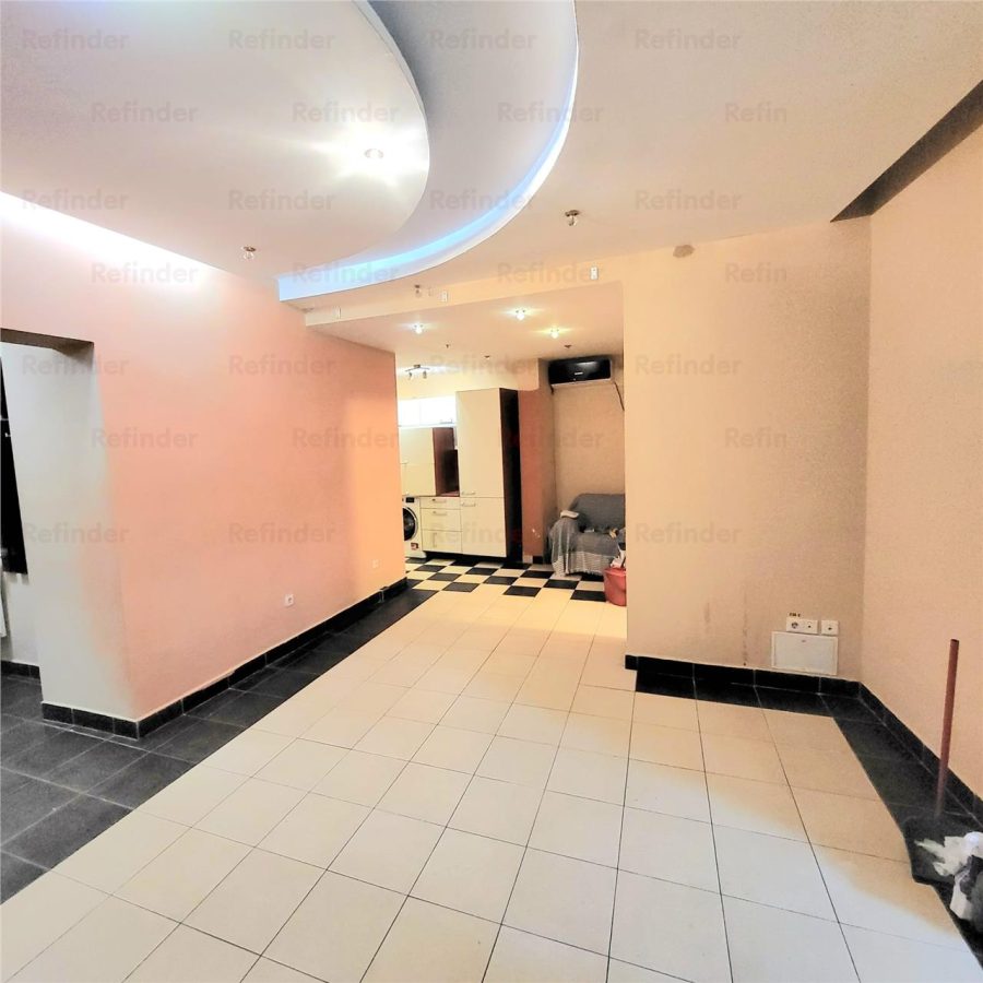 Vanzare apartament 3 camere | Unirii | cartier evreiesc | etaj 1/4 | decomandat 105mp | fara risc seismic | bloc consolidat | - foto 4