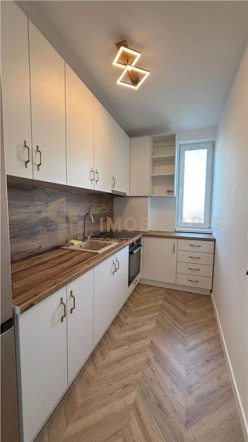 Apartament 1 camera de vanzare/de inchiriat, zona Marul de Aur - 