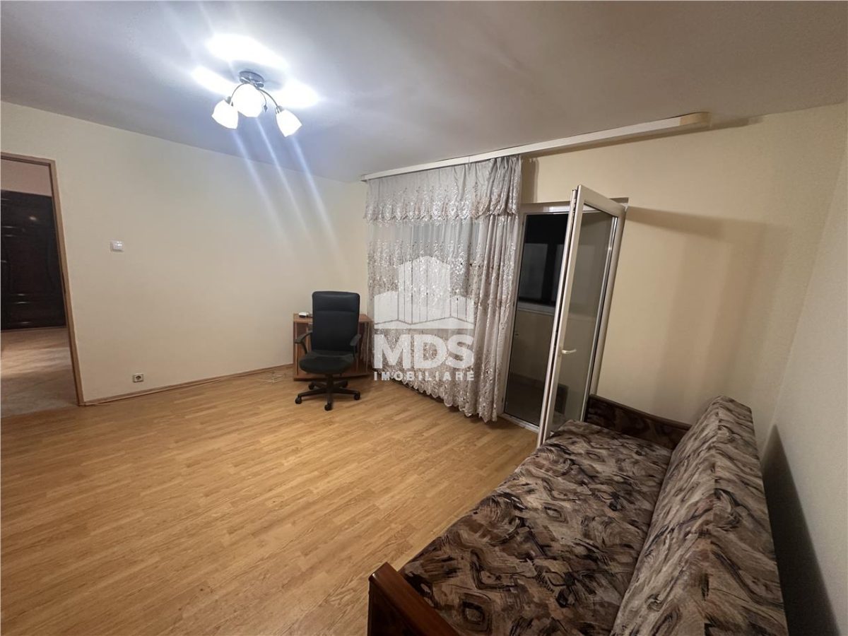 56mp, mobilat si utilat in bloc anvelopat lingă piata Doina - foto 4