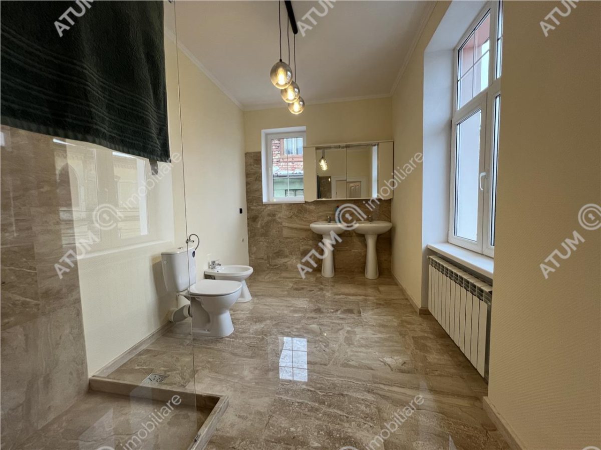 Spatiu de birouri complet renovat cu 3 camere si 2 bai zona centrala - foto 11