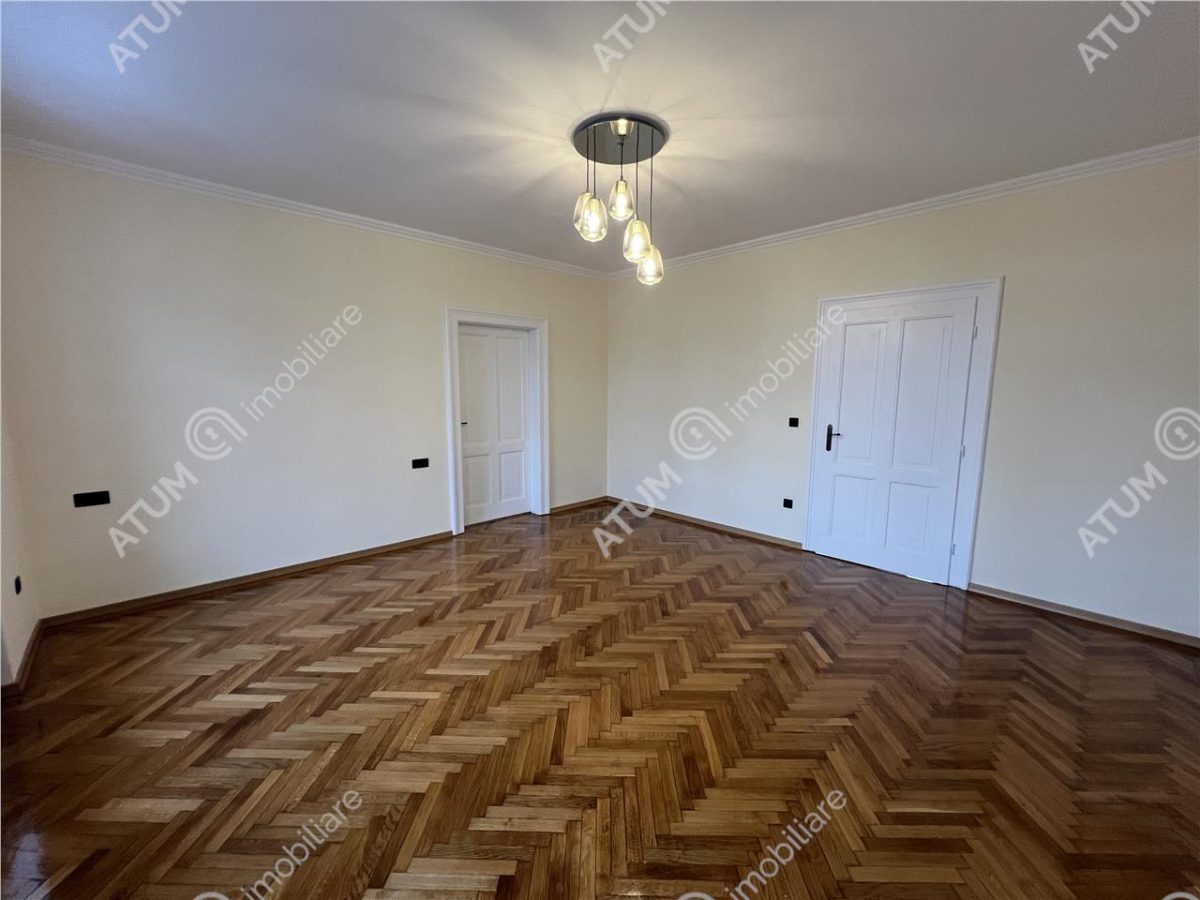 Spatiu de birouri complet renovat cu 3 camere si 2 bai zona centrala - foto 6