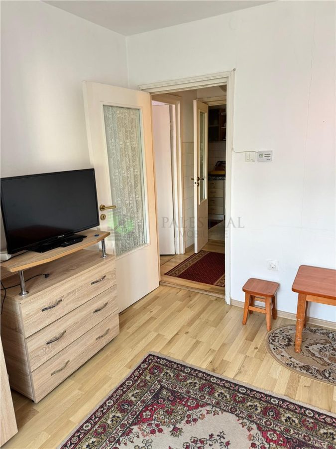 2 camere Noua ,etaj intermediar,92.000 Euro - foto 2