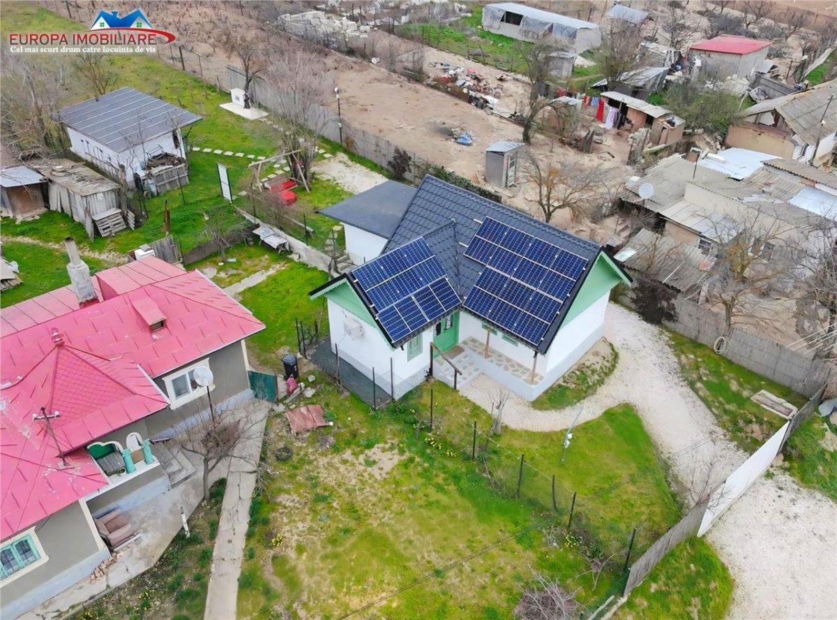 Casa de vanzare in Nufaru - 