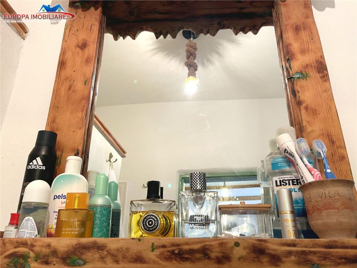 Casa de vanzare in Nufaru - foto 15