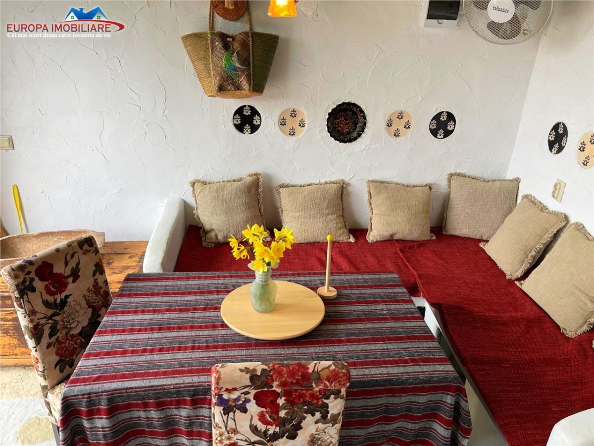 Casa de vanzare in Nufaru - foto 17