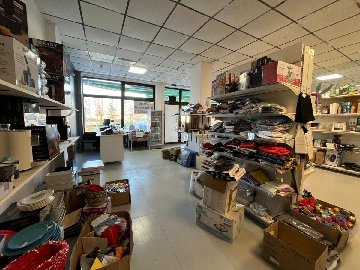 Lugoj, De Inchiriat â€“ Spatiu Comercial, 194 Mp, Â Zona Strand - foto 7