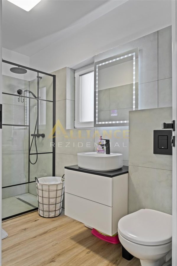 Casa individuala - P+1E+POD - 5 camere - 3 bai - 444 teren - Strada Miorita - foto 8