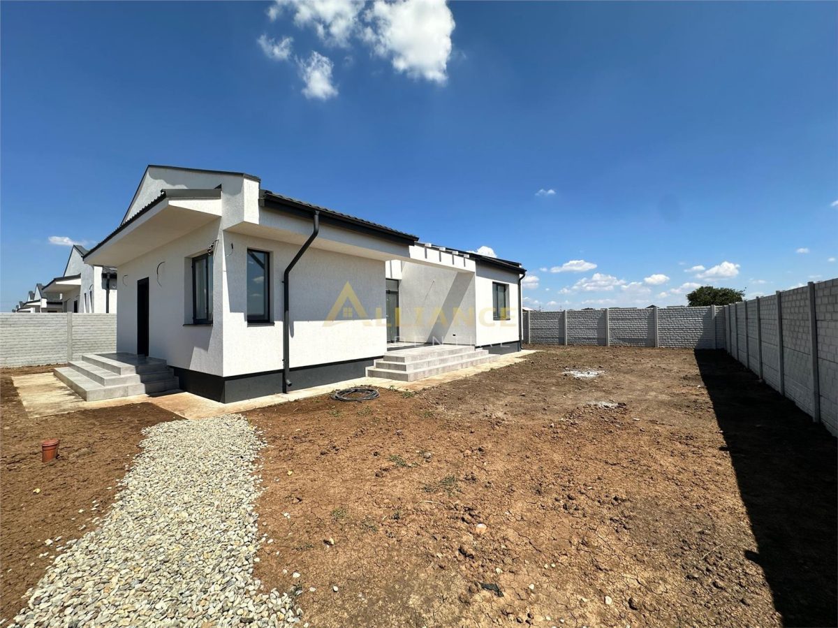 Casa Individuala - Incalzire pardoseala - 4 camere - teren 444mp - foto 3