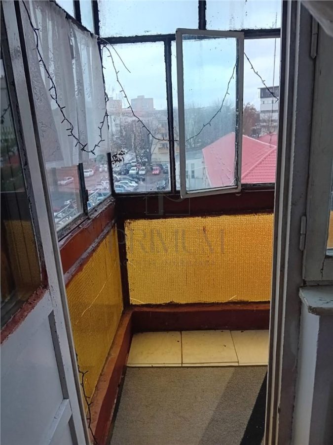 SPITALUL JUDETEAN |3 CAM |2 BALCOANE| CENTRALA | ZONA EXCELENTA - foto 12