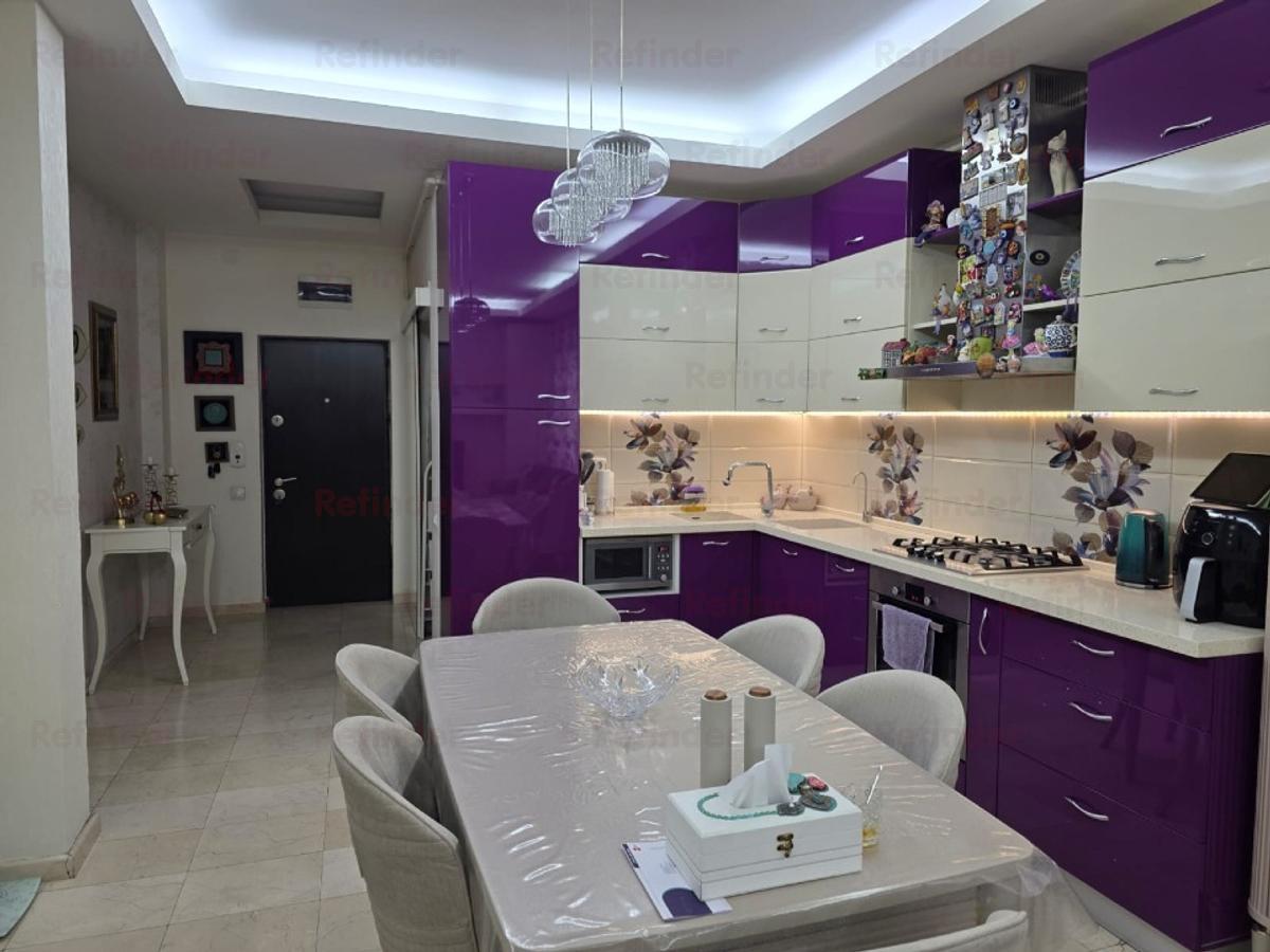 vanzare apartament 4 camere | Bd Ferdinand | bloc 2012 | etaj 1 | mobilat si utilat | 95mp utili | - 