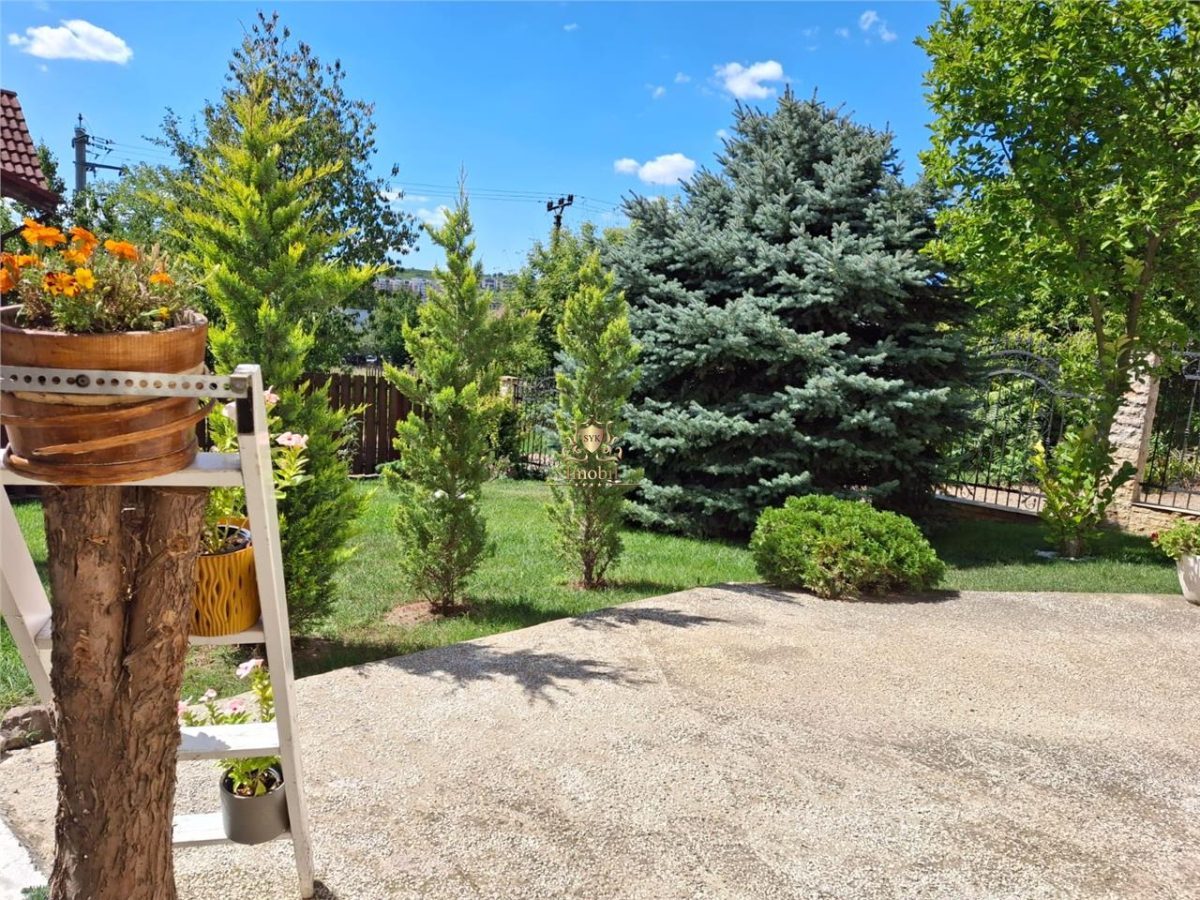 Vila eleganta -  proiect deosebit crama garaj sala de fitnes foisor si 825m teren Plopii fara sot Bucium.Comision 0! - foto 15