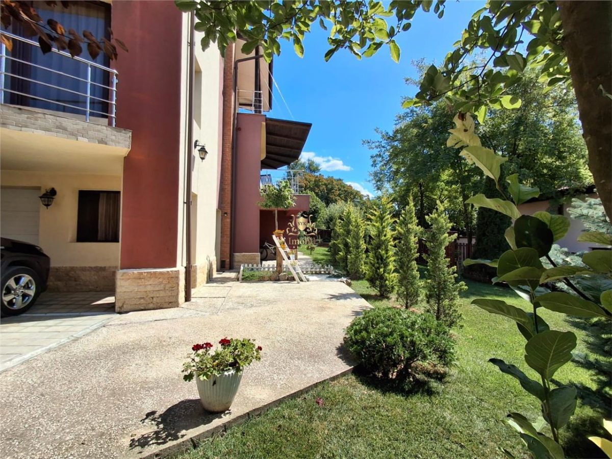 Vila eleganta -  proiect deosebit crama garaj sala de fitnes foisor si 825m teren Plopii fara sot Bucium.Comision 0! - foto 9