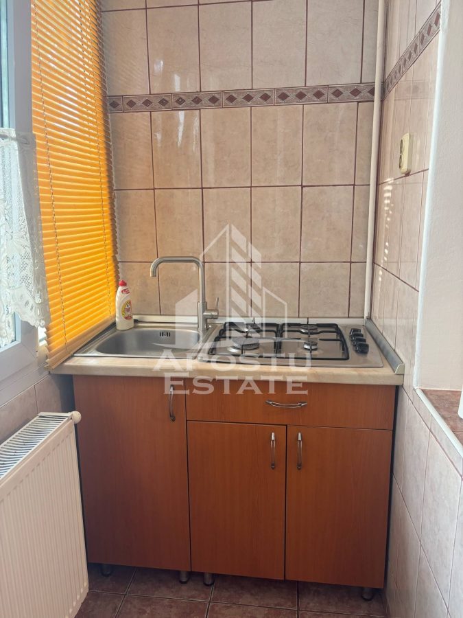 Apartament cu doua camere, centrala proprie, zona Lipovei - foto 5